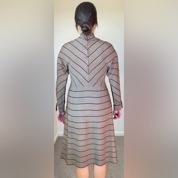 Vintage Silk Dress Size 8 by Richard Warren - Picture 2 of 9